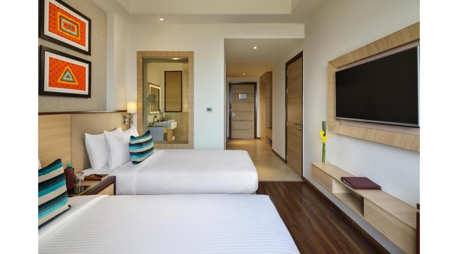Sandal Suites By Lemon Tree Hotels Noida Luaran gambar