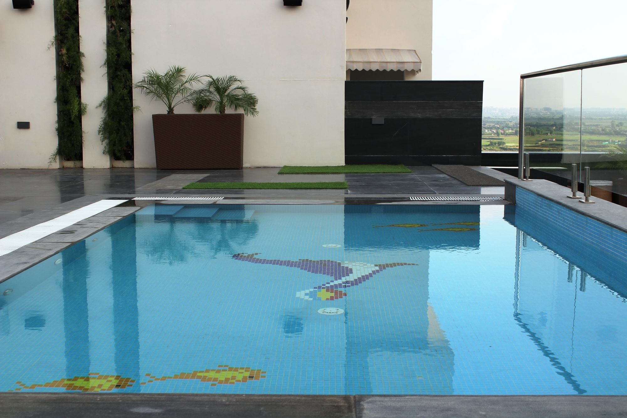 Sandal Suites By Lemon Tree Hotels Noida Luaran gambar